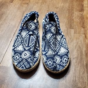 Espradilles tribel flats size 42 US 11.5 Like New